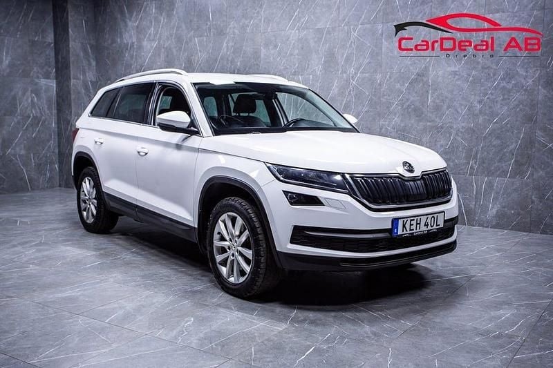 Vit Begagnad 2020 Skoda Kodiaq Business Line SUV | 258 800 kr (Bra pris) - Bild 1/4