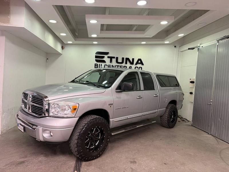 Silver Begagnad 2008 Dodge Ram Pickup | 159 900 kr (Superpris) - Bild 1/4