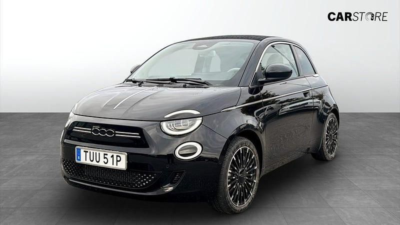 Svart Begagnad 2024 Fiat 500C Cab | 279 900 kr - Bild 1/4