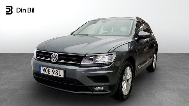 Mörkgrå Begagnad 2020 VW Tiguan Executive SUV | 254 900 kr (Bra pris) - Bild 1/4