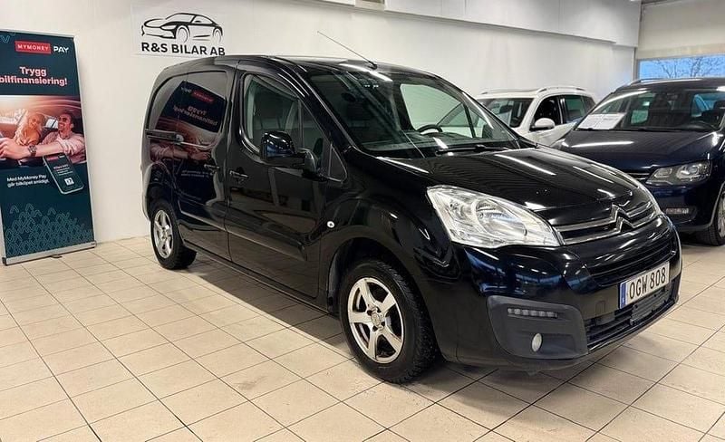 Svart Begagnad 2016 Citroën Berlingo Van | 69 000 kr (Bra pris) - Bild 1/4