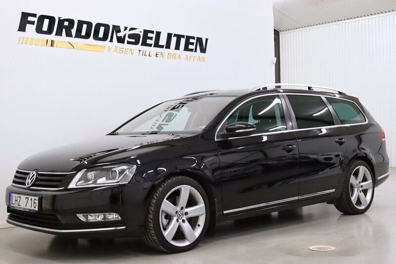 Svart Begagnad 2011 VW Passat Kombi | 99 800 kr (Marknadspris) - Bild 1/4