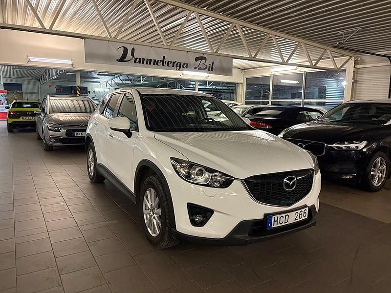 Vit Begagnad 2013 Mazda CX-5 SUV | 119 900 kr (Marknadspris) - Bild 1/4