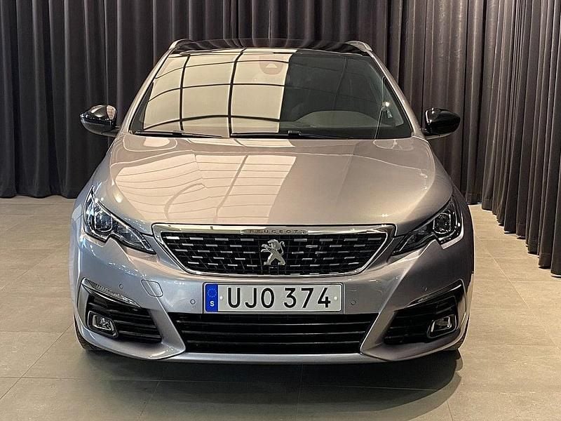 Begagnad Peugeot 308 SW GT-line 131 HK (96 kW) 2020 Grå metallic Kombi