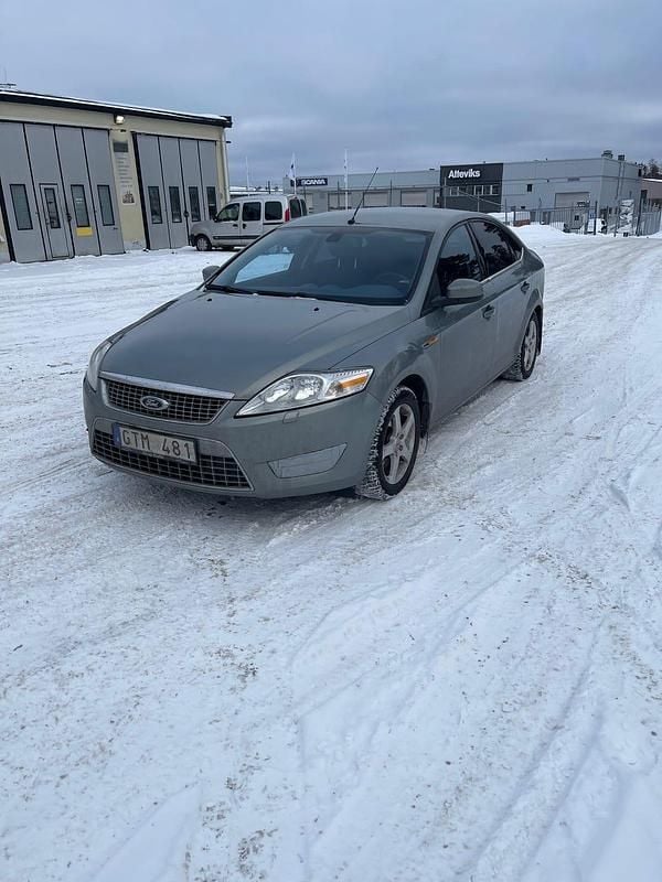 Begagnad 2008 Ford Mondeo Halvkombi | 24 000 kr (Bra pris) - Bild 1/4