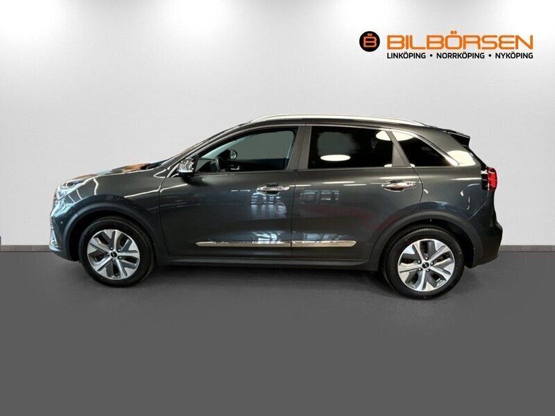 Begagnad Kia e-Niro Advance 150 kW (204 HK) 2021 Grå SUV
