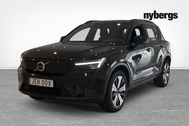 Svart Begagnad 2023 Volvo XC40 Core SUV | 319 000 kr - Bild 1/4