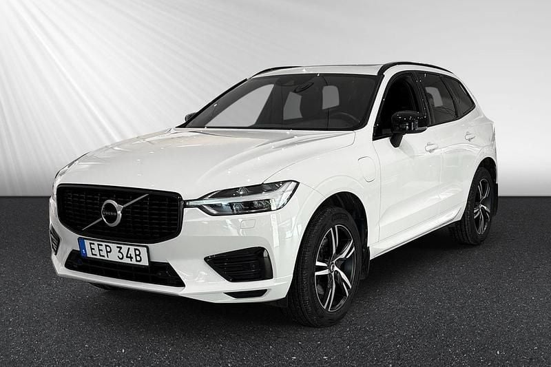 Vit Begagnad 2020 Volvo XC60 R-Design SUV | 359 900 kr (Lite dyr) - Bild 1/4