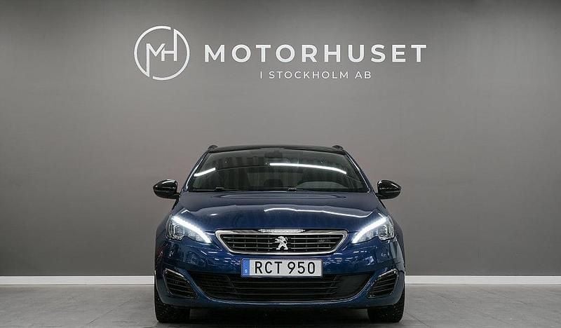 Begagnad Peugeot 308 GT 181 HK (133 kW) 2015 Lila Kombi