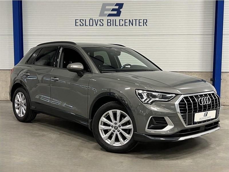 Begagnad Audi Q3 Advanced Plus 150 HK (110 kW) 2019 Grå SUV
