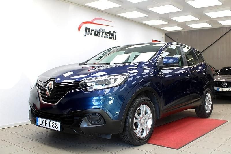 Blå Begagnad 2015 Renault Kadjar SUV | 89 500 kr (Marknadspris) - Bild 1/4
