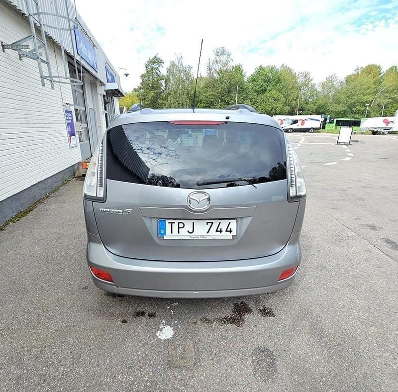 Begagnad Mazda 5 145 HK (106 kW) 2009 Minibuss
