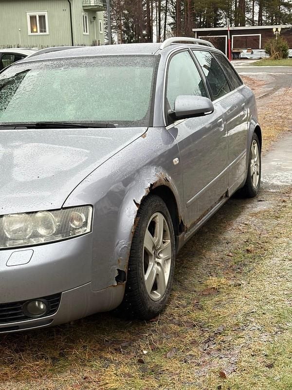 Begagnad 2005 Audi A4 Kombi | 8 000 kr (Dyr) - Bild 1/3