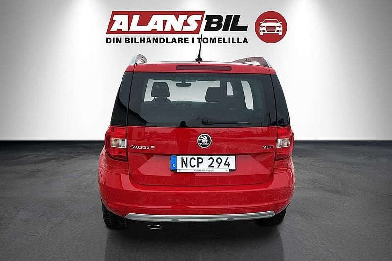 Begagnad Skoda Yeti 110 HK (80 kW) 2016 Röd SUV