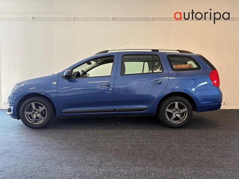 Blå Begagnad 2015 Dacia Logan Sedan | 49 900 kr - Bild 1/4