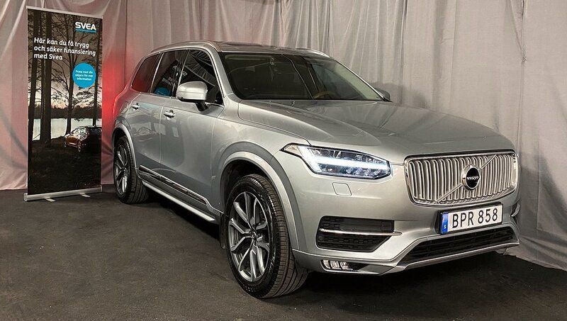 Silver Begagnad 2018 Volvo XC90 Inscription SUV | 519 000 kr (Dyr) - Bild 1/4
