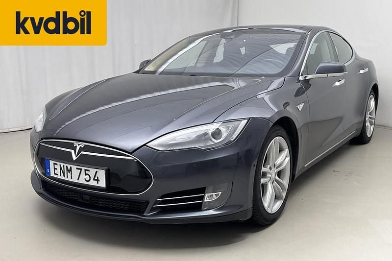 Begagnad Tesla Model S 278 kW (378 HK) 2014 Grå Halvkombi