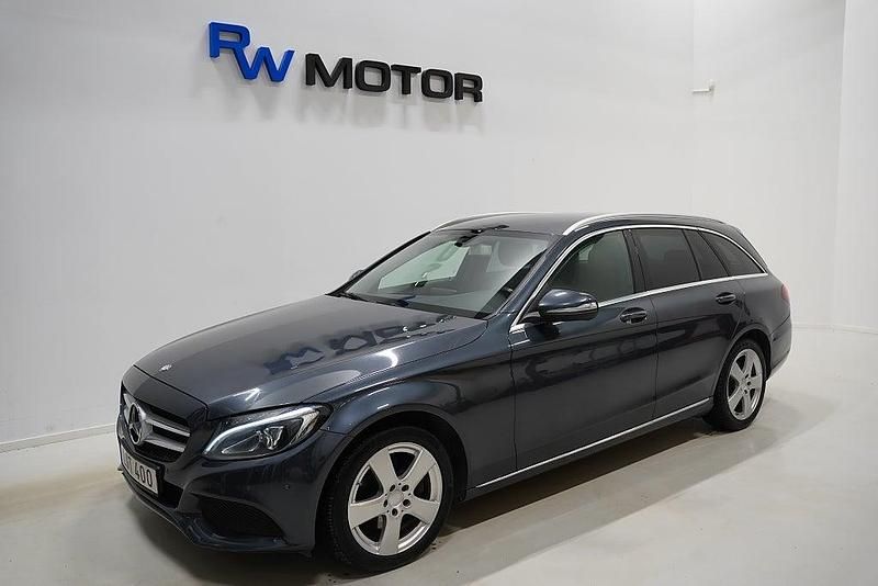 Grå Begagnad 2014 Mercedes C220 Kombi | 164 900 kr (Marknadspris) - Bild 1/4
