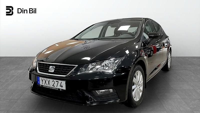 Midnight black metallic Begagnad 2017 Seat Leon Style Kombi | 119 900 kr (Marknadspris) - Bild 1/4