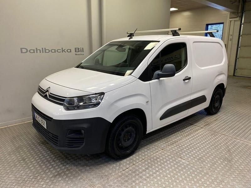 Vit Begagnad 2019 Citroën Berlingo Minibuss | 129 000 kr (Marknadspris) - Bild 1/4