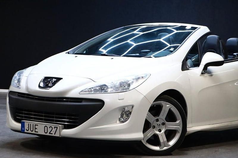 Begagnad Peugeot 308 150 HK (110 kW) 2009 Vit Cab