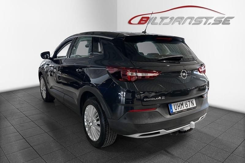 Begagnad Opel Grandland X Dynamic 132 HK (97 kW) 2019 Grå SUV
