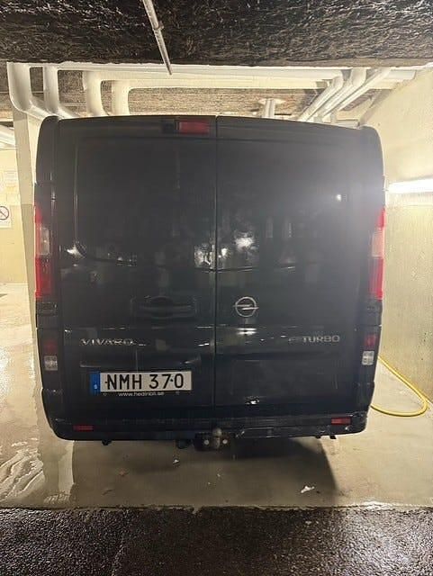 Begagnad Opel Vivaro 120 HK (88 kW) 2016 Minibuss