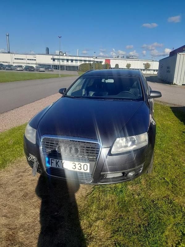 Grå Begagnad 2007 Audi A6 Proline Kombi | 16 000 kr (Superpris) - Bild 1/4