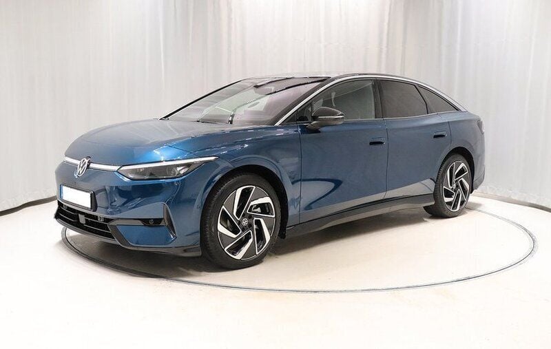 Begagnad 2024 VW ID.7 Pro Performance Halvkombi | 589 900 kr (Marknadspris) - Bild 1/4