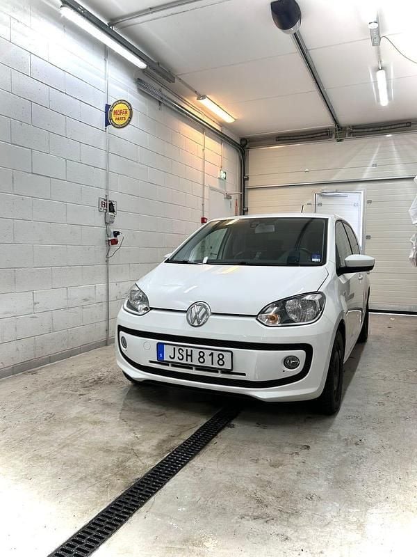 Begagnad 2015 VW up! Halvkombi | 44 000 kr - Bild 1/4