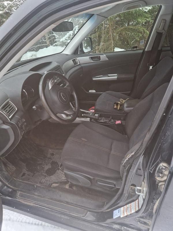 Begagnad Subaru Forester 147 HK (108 kW) 2010 SUV