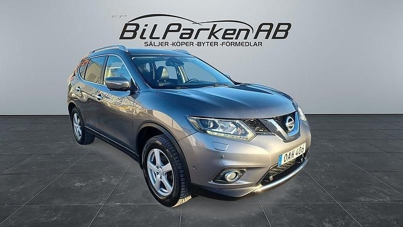 Begagnad Nissan X-Trail 131 HK (96 kW) 2016 Grå SUV