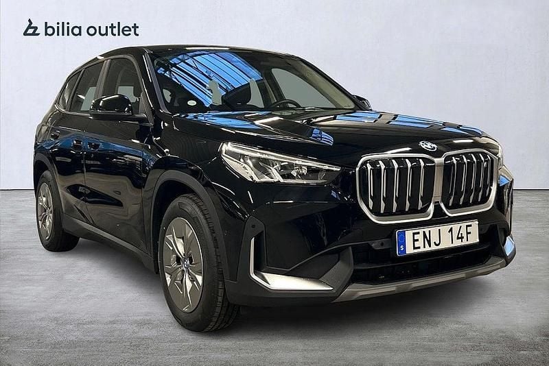 Begagnad BMW iX1 225 kW (306 HK) 2023 Svart SUV