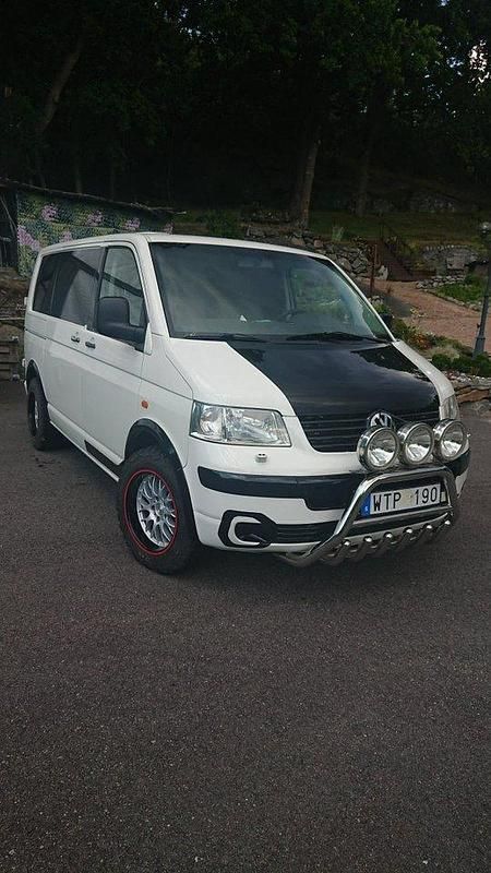 Vit Begagnad 2005 VW T5 Van | 79 000 kr (Dyr) - Bild 1/4