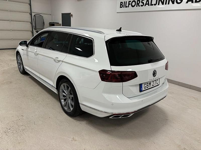 Begagnad VW Passat GT 200 HK (147 kW) 2021 Vit Kombi