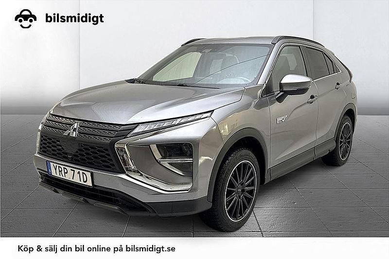 Grå Begagnad 2021 Mitsubishi Eclipse Cross SUV | 284 900 kr (Marknadspris) - Bild 1/3