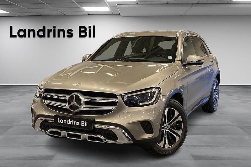Silver Begagnad 2021 Mercedes GLC400d SUV | 439 000 kr (Lite dyr) - Bild 1/4