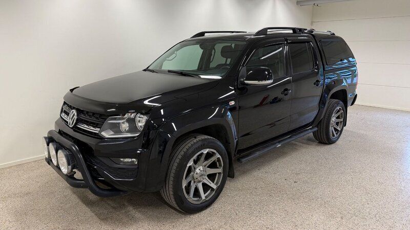 Svart Begagnad 2020 VW Amarok Pickup | 389 900 kr (Lite dyr) - Bild 1/4
