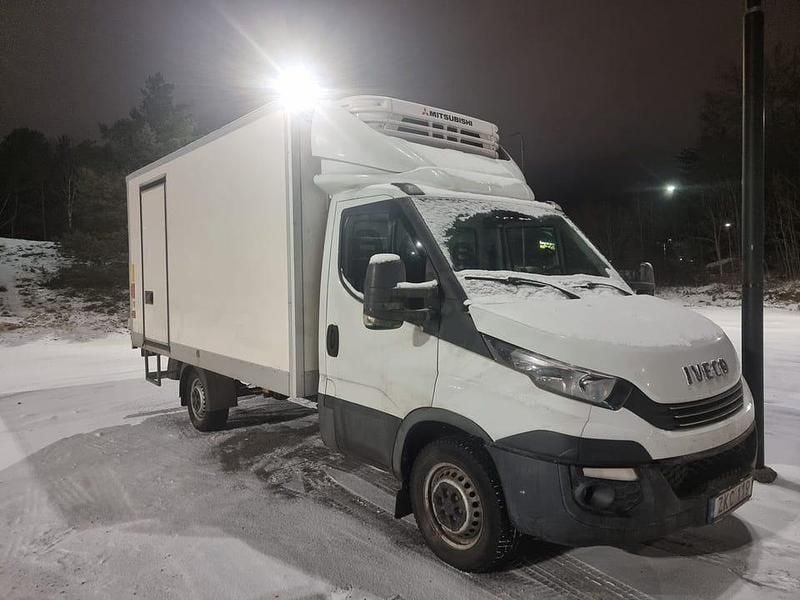 Begagnad Iveco Daily 136 HK (100 kW) 2018