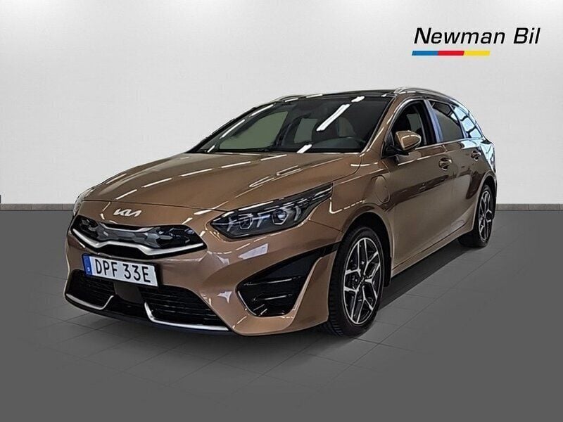 Bronze Begagnad 2022 Kia Ceed Sportswagon 2 Kombi | 264 700 kr (Marknadspris) - Bild 1/4