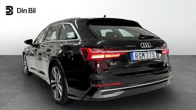 Begagnad Audi A6 S-Line 204 HK (150 kW) 2024 Mytsvart metallic Kombi