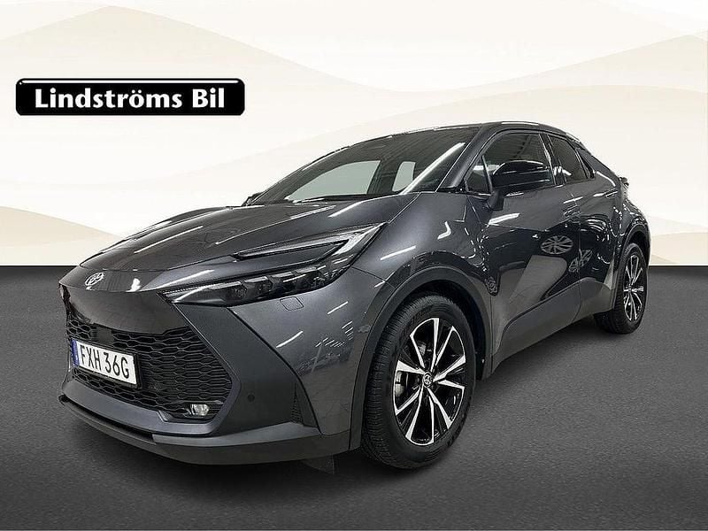 Mörkgrå Begagnad 2024 Toyota C-HR Style SUV | 365 000 kr (Dyr) - Bild 1/3