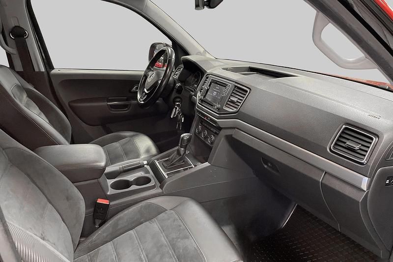 Begagnad VW Amarok 2017 Svart Pickup