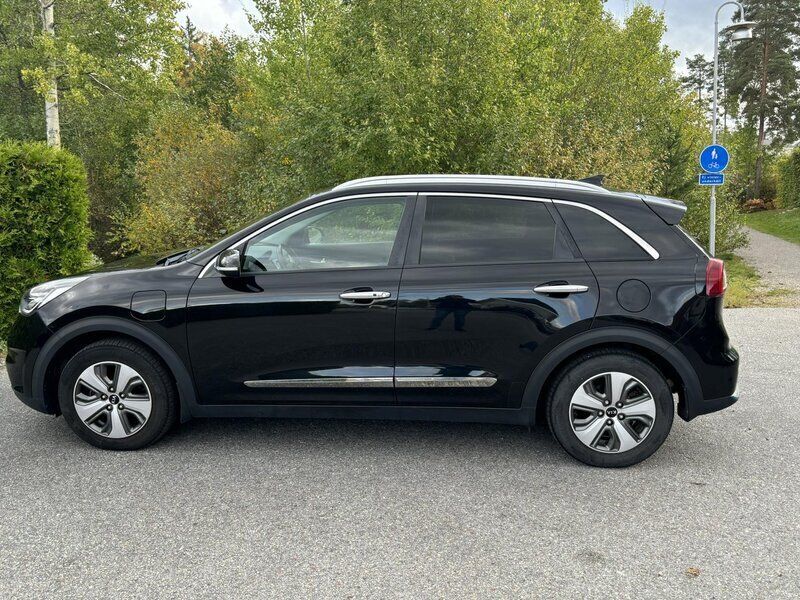 Svart Begagnad 2019 Kia Niro 2 SUV | 195 000 kr - Bild 1/4