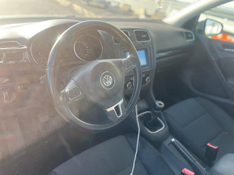 Begagnad VW Golf VII 105 HK (77 kW) 2012 Silver