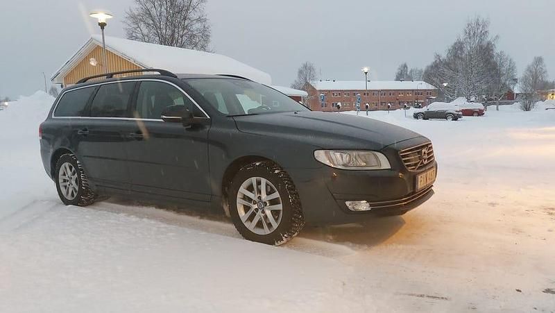 Begagnad 2016 Volvo V70 Momentum Kombi | 155 000 kr - Bild 1/4