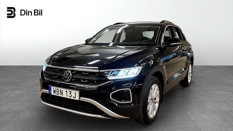 Deep black pearl Begagnad 2024 VW T-Roc Edition SUV | 269 800 kr (Marknadspris) - Bild 1/4