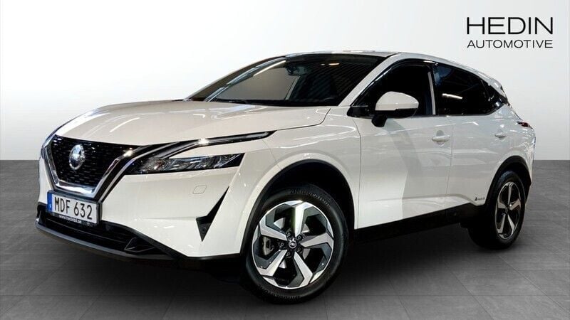 Svart Begagnad 2022 Nissan Qashqai N-Connecta SUV | 274 900 kr (Marknadspris) - Bild 1/4