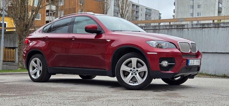 Röd Begagnad 2009 BMW X6 Comfort Edition SUV | 159 800 kr (Marknadspris) - Bild 1/4