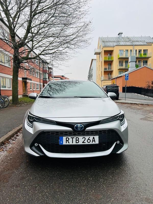 Begagnad 2019 Toyota Corolla Kombi | 210 000 kr (Bra pris) - Bild 1/2